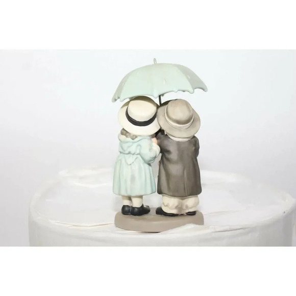 Enesco Love Weathers All Storms Rare 2000, - Picture 2 of 3